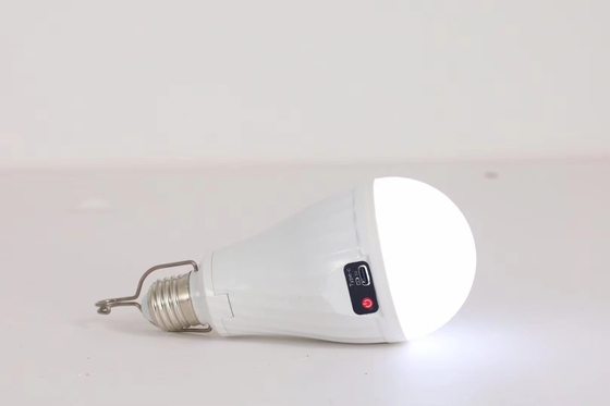 Servicio de soluciones de iluminación de bombillas LED 15W E27 B22 Batería recargable de iones de litio AC/DC