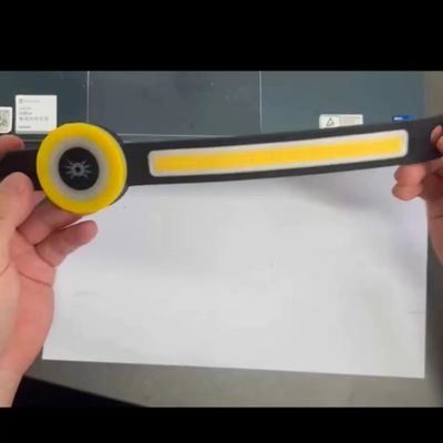 Luz de trabajo de LED Luz de frente de múltiples funciones recargable para iluminación y diseño de circuitos