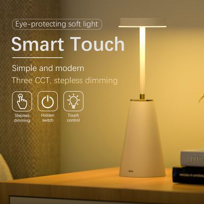 Lámpara de mesa inteligente de carga táctil ABS de sombra de metal con atenuación e iluminación de atmósfera
