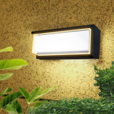 Luz de pared LED de 24W para el hogar Proyecto de pared exterior moderna montada en el exterior