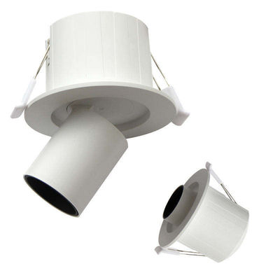 60lm/w Lámpara eficiencia luminosa Base de cableado Ugr 6w 400lm Bajo luz 38 grados foco