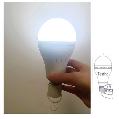 Batería recargable de iones de litio bombilla LED 12W E27 B22 para uso sanitario y de emergencia