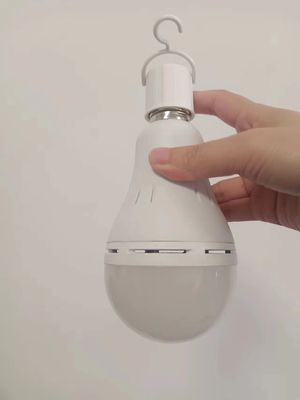 Batería recargable de iones de litio bombilla LED 12W E27 B22 para uso sanitario y de emergencia