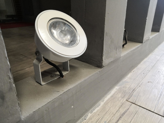 3W/5W/6W/9W/12W/18W/24W de luz de jardín LED con 15000 horas de vida útil