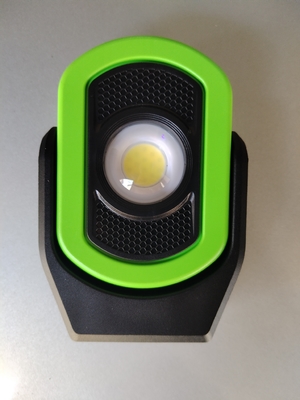 700LM Luz de trabajo recargable de bolsillo magnético blanco para acampar al aire libre e inspección de automóviles