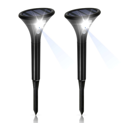 Proyector LED de polo alto con detección de oscuridad de paisaje exterior solar