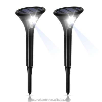 Luz de camino de paisaje de energía solar con clasificación IP65 y temperatura de color 2700k-6500k