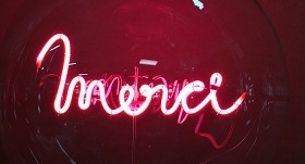 IP44 Diseño único Metal Decoración para el hogar DIY Bulbo de filamento de vacaciones lámpara de mesa LED vintage