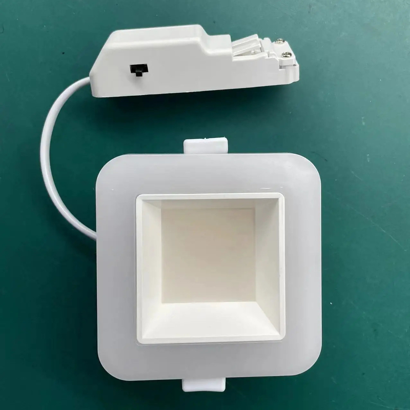 Muare Recesseini Sqd de 3 pasos apagable con luz de pared para iluminación interior