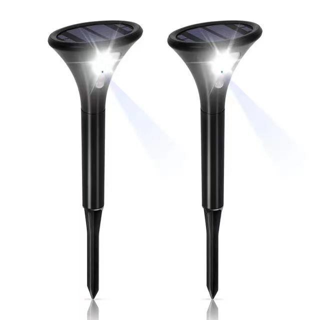 Lámpara de jardín de carga de luz solar de detección propia para exteriores