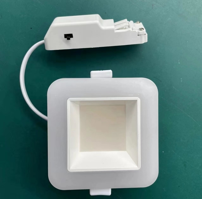 3 Pasos Dimmable 900lm Muare Receso Downlight LED para la iluminación interior Lavadora de paredes