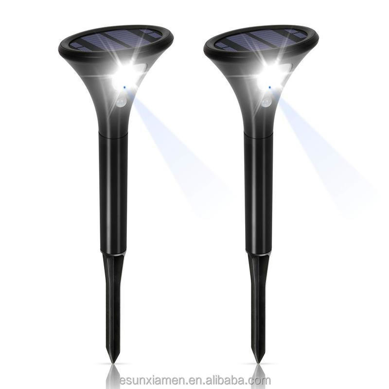 Luz de camino de paisaje de energía solar con clasificación IP65 y temperatura de color 2700k-6500k