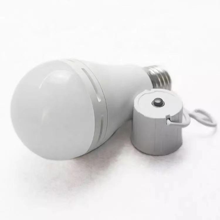 2024 9W 12W 15W 18W E27/B22 Batería de luz LED de emergencia 2 para iluminación interior